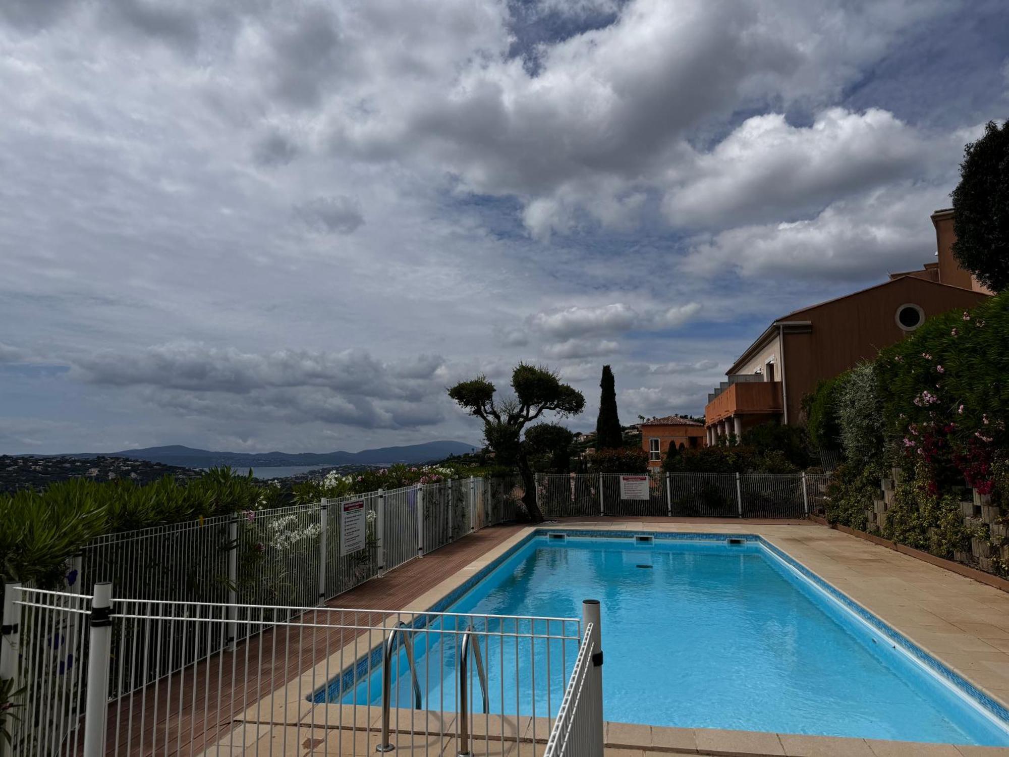 Les Cigales, Superbe Vue - Golfe De Sainte-Maxime Leilighet Eksteriør bilde